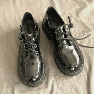 SOLD- UNIF Collins Shoe Size 8